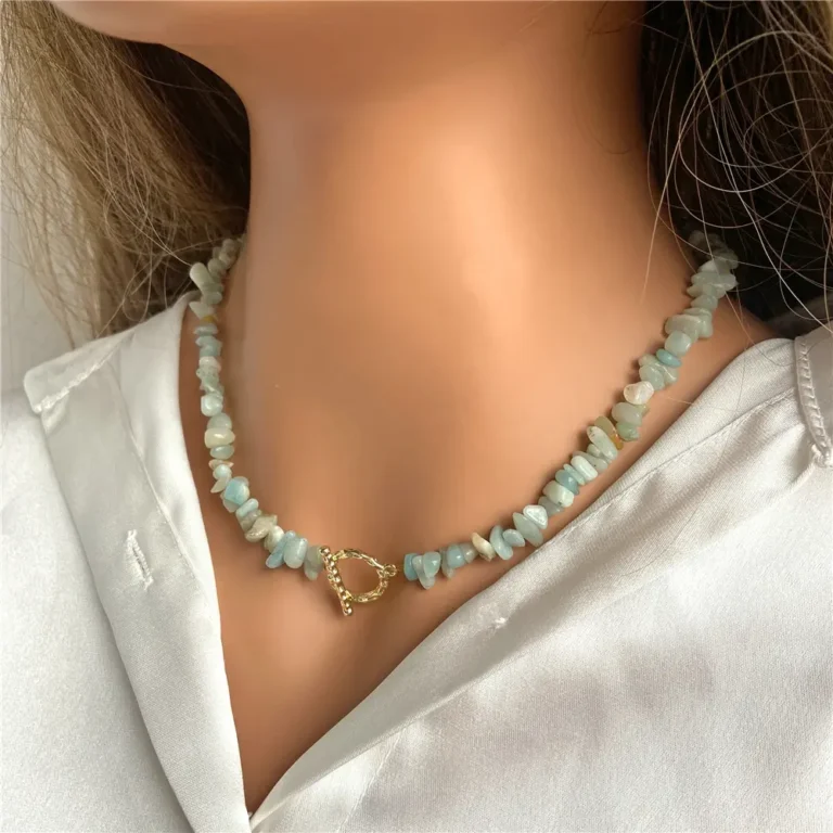 collier pierres naturelles