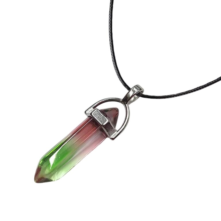 Collier avec pendentif pierre naturelle cristal vert et rouge