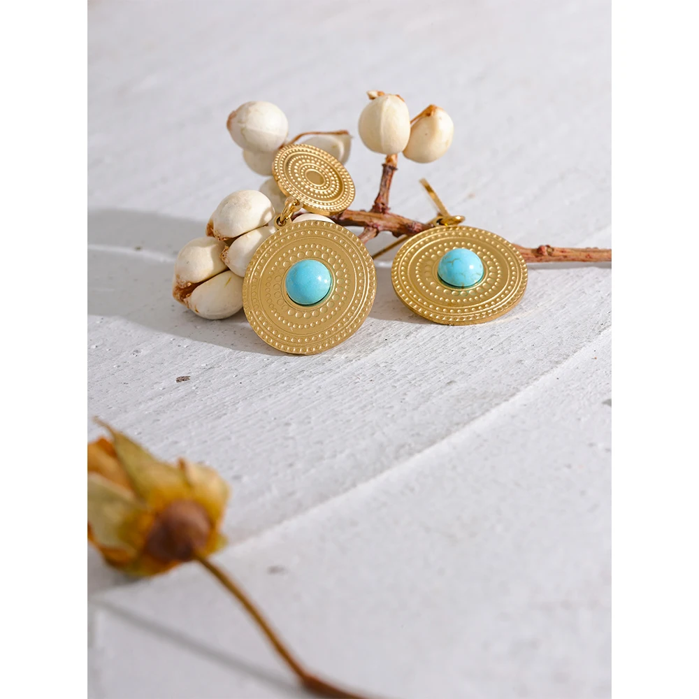 Boucles d'oreilles rondes géométriques dorées avec turquoise