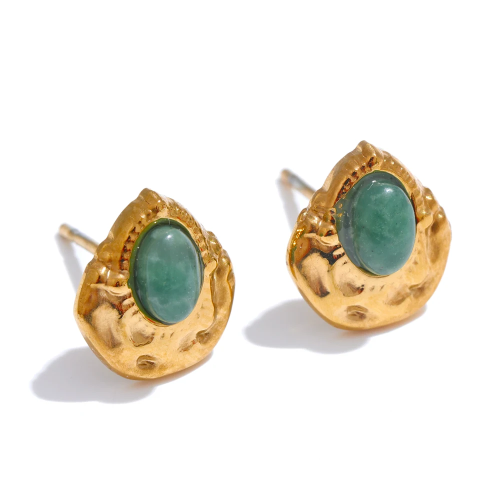 Boucles d'oreilles style vintage avec pierre naturelle verte